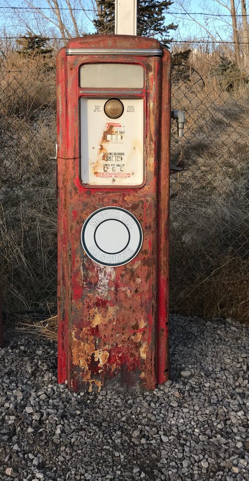 Tokheim 39 Tall Pump